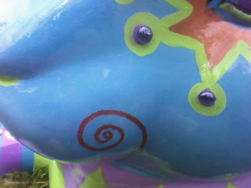 CloseupGlassButtons The closeup shows Jester's very blue nose.