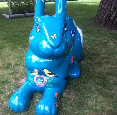 FrontSmaller Front of the rabbit -- painted blue with goldfinches in a nest and butterflies on her nose